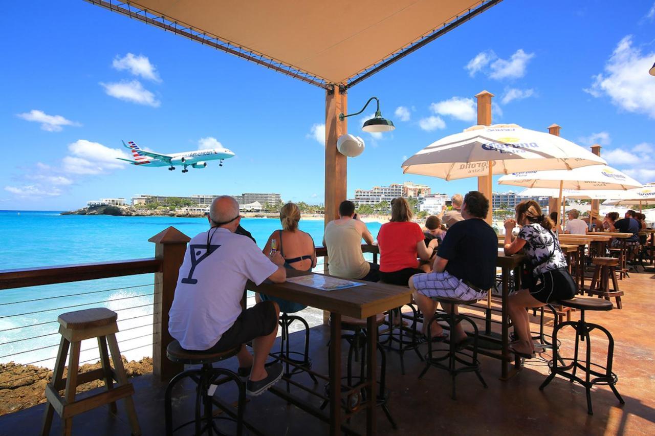 Maho Beach House - Luxe Studio - Ocean Escape エクステリア 写真